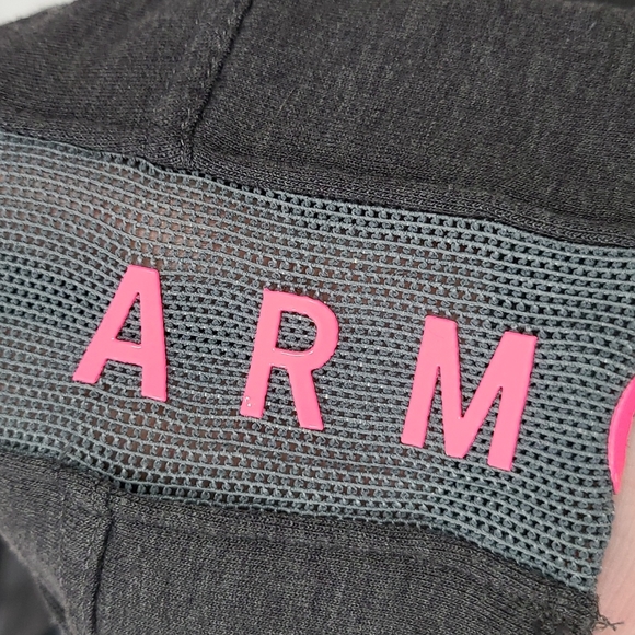 Under Armour Hoodie - Picture 12 of 13